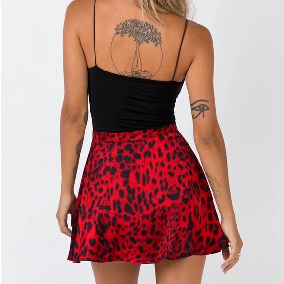 Princess Polly skirt - Picture 3 of 3